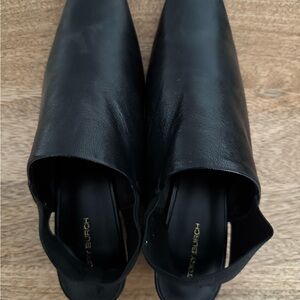 Tory Burch Black Leather Square Mid Heel Size 7.5